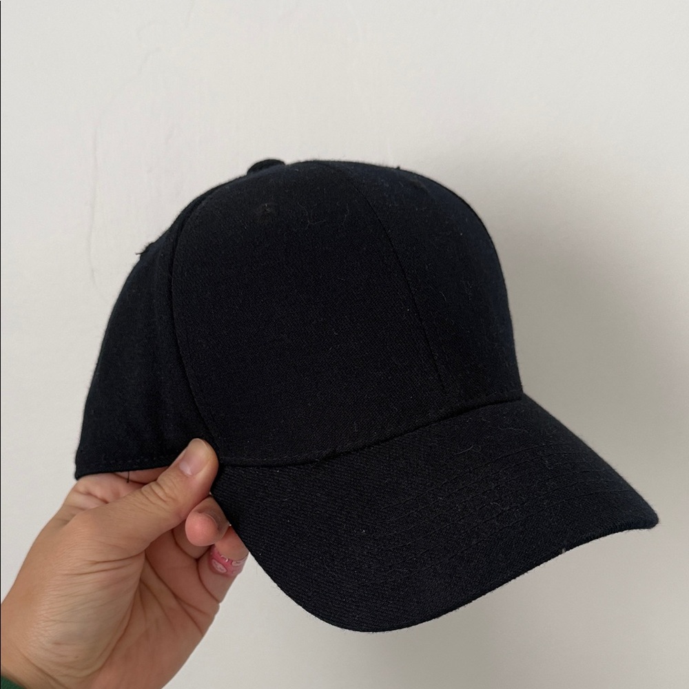 Lids Black cap size L/XL